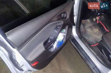 Седан Ford Focus 2015 в 