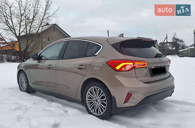 Хетчбек Ford Focus 2019 в 