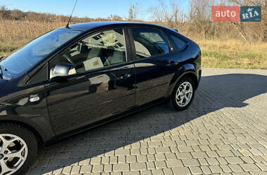 Хетчбек Ford Focus 2006 в Тернополі