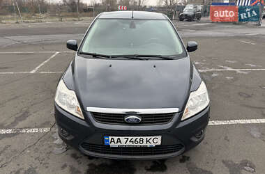Хэтчбек Ford Focus 2008 в 