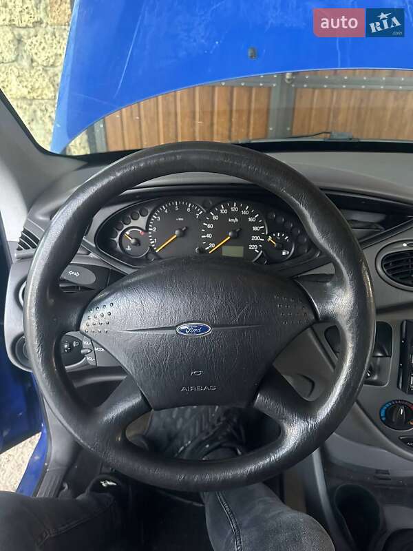 Хэтчбек Ford Focus 2002 в Черновцах фото 9 Хэтчбек Ford Focus 2002 в Черновцах