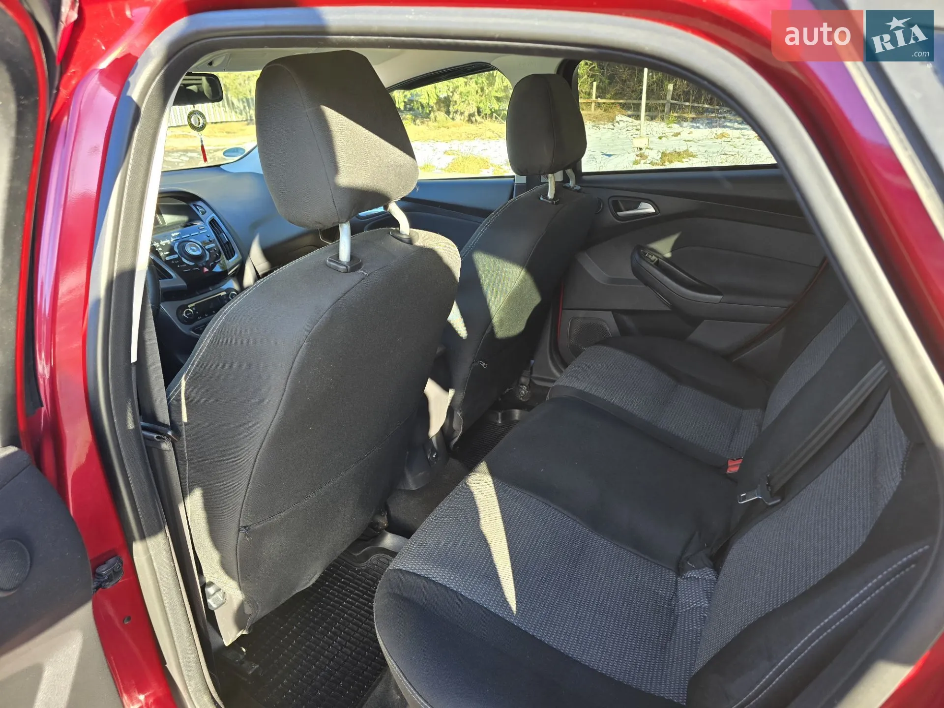 2011 Ford Focus - мініатюра 20