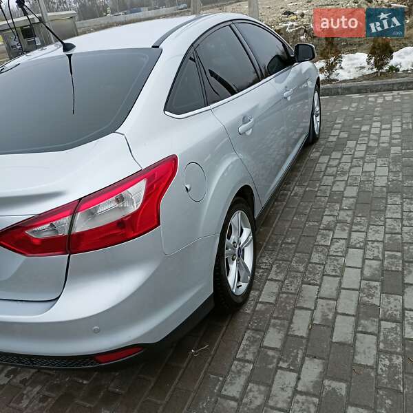 Седан Ford Focus 2013 в Золочеве
