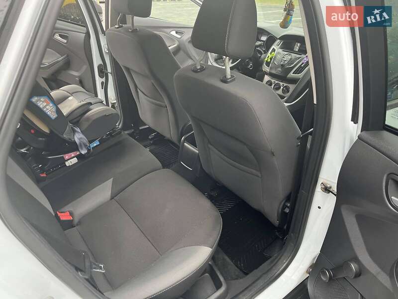 Универсал Ford Focus 2012 в Луцке