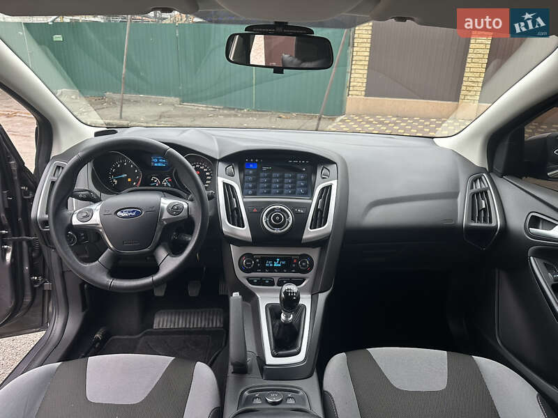 Хэтчбек Ford Focus 2013 в Киеве