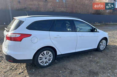 Универсал Ford Focus 2013 в Нововолынске