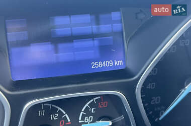 Универсал Ford Focus 2013 в 