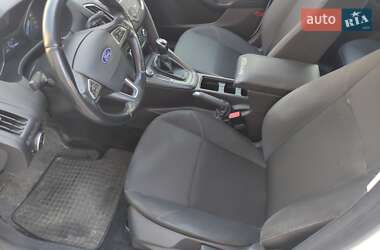Хэтчбек Ford Focus 2018 в 