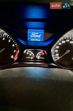 Хетчбек Ford Focus 2014 в 