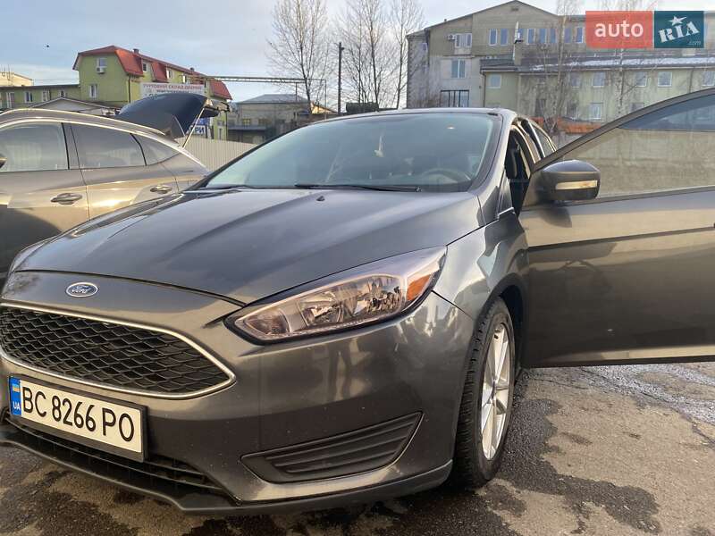 Хэтчбек Ford Focus 2016 в 