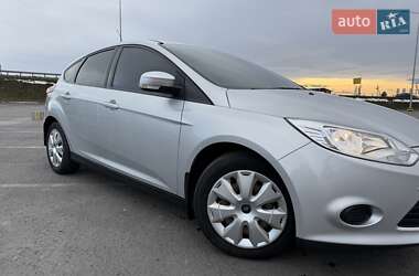 Хетчбек Ford Focus 2013 в Пустомитах