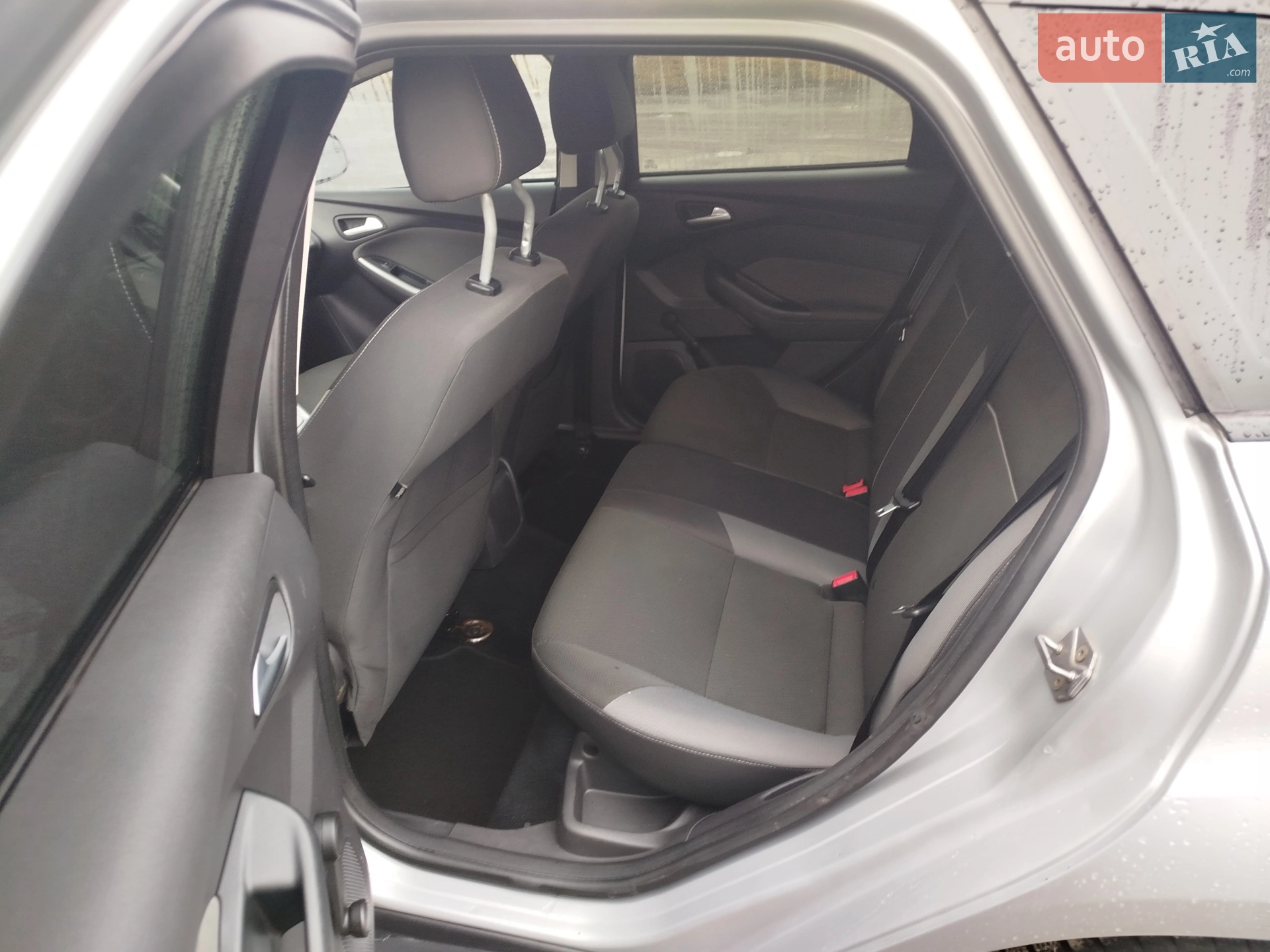 2011 Ford Focus - мініатюра 10