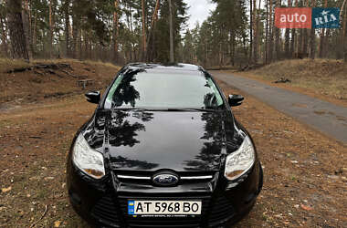 Хэтчбек Ford Focus 2013 в 