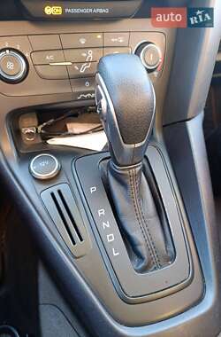 Хэтчбек Ford Focus 2017 в 