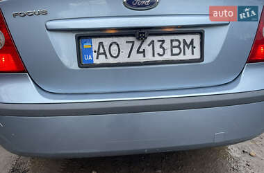 Седан Ford Focus 2005 в Сваляве