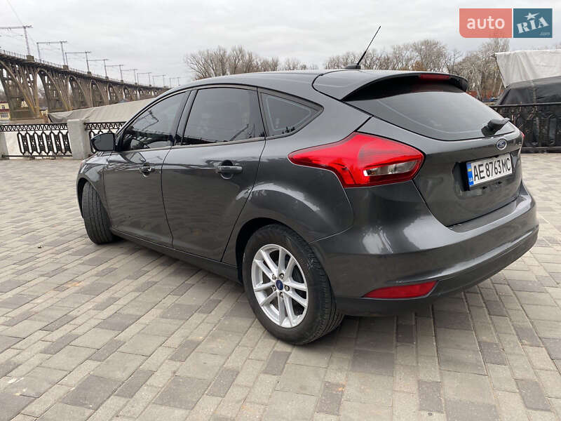 Хэтчбек Ford Focus 2017 в Киеве