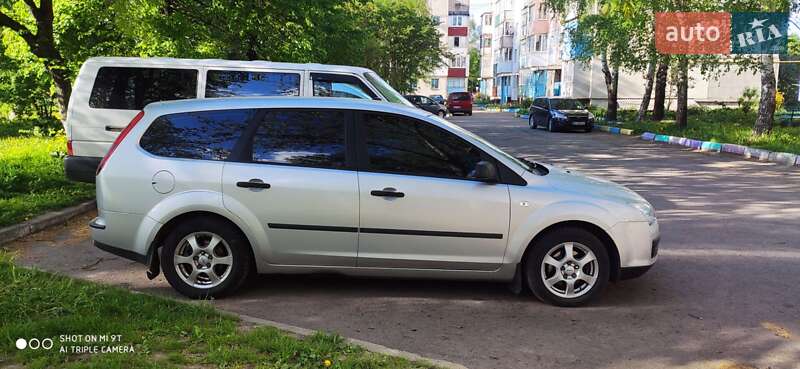 Универсал Ford Focus 2006 в Староконстантинове