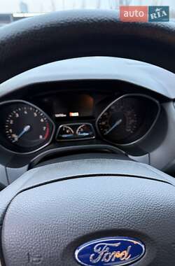 Седан Ford Focus 2017 в 