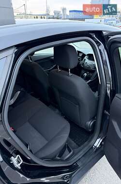 Седан Ford Focus 2017 в 
