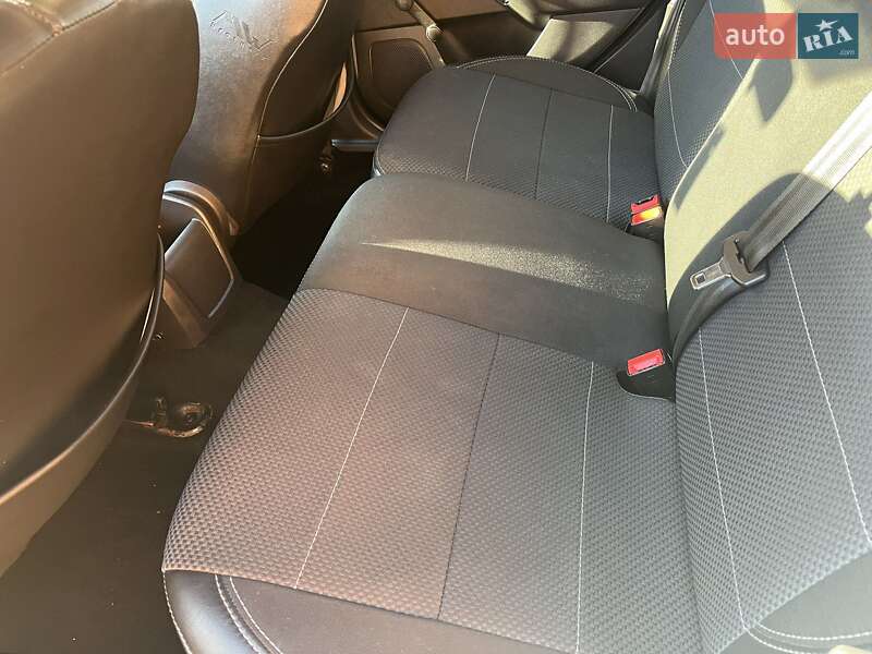 Хэтчбек Ford Focus 2011 в Чернигове фото 13 Хэтчбек Ford Focus 2011 в Чернигове