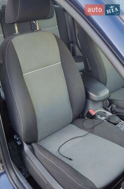 Хетчбек Ford Focus 2010 в 