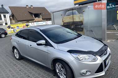 Седан Ford Focus 2012 в 