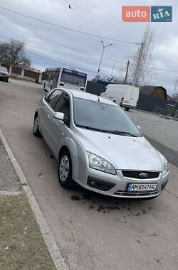 Хетчбек Ford Focus 2005 в Житомирі