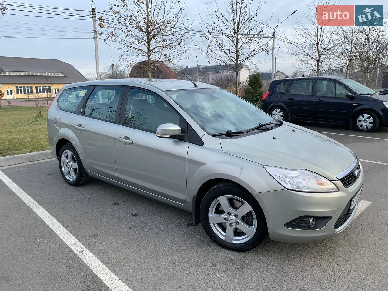 2010 Ford Focus - мініатюра 15