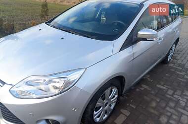 Универсал Ford Focus 2014 в 
