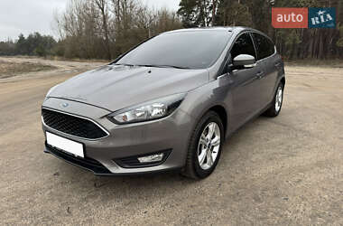 Хетчбек Ford Focus 2015 в Охтирці