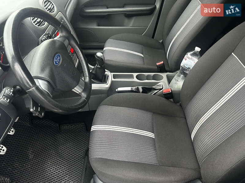 Універсал Ford Focus 2010 в Рівному