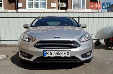 Седан Ford Focus 2015 в Киеве