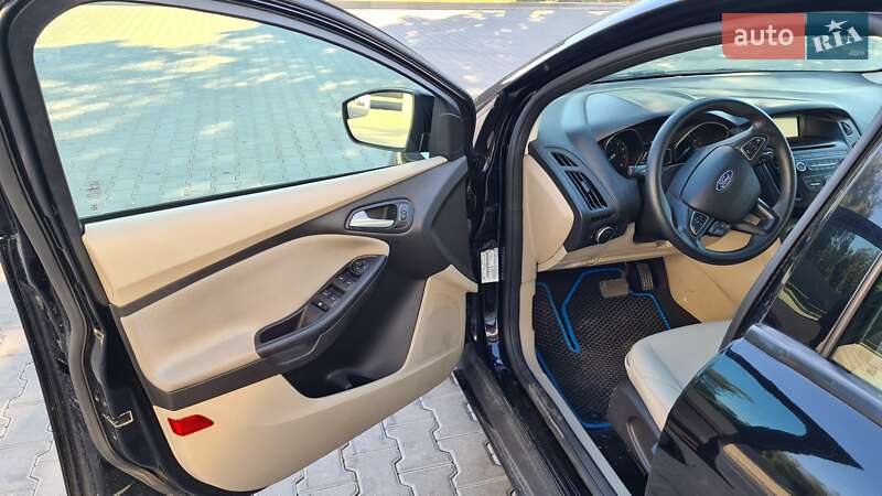 Седан Ford Focus 2016 в Ровно