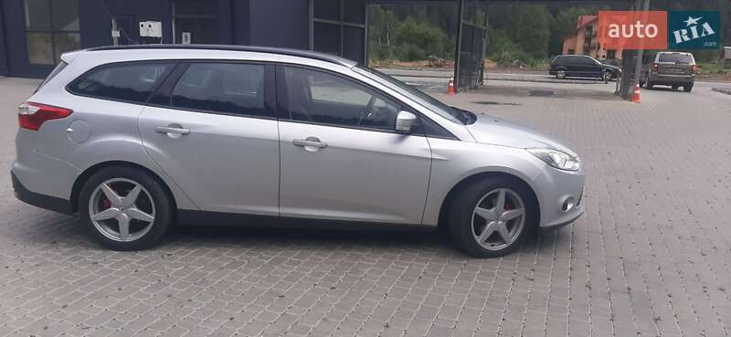 Универсал Ford Focus 2012 в Яремче