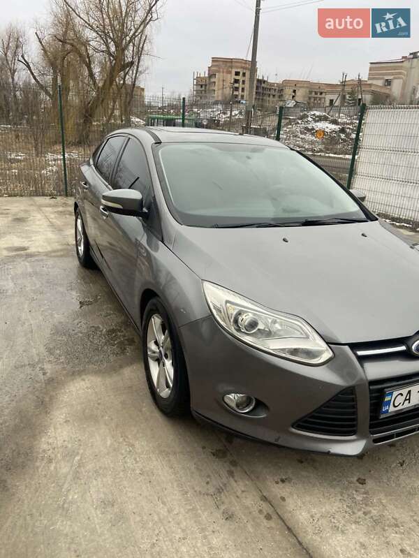 Седан Ford Focus 2013 в Киеве