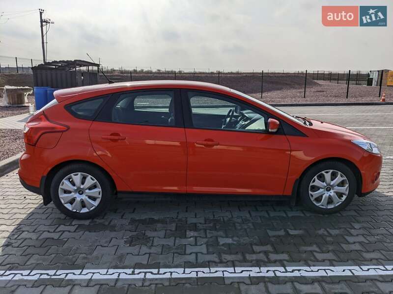 Хэтчбек Ford Focus 2014 в Буче