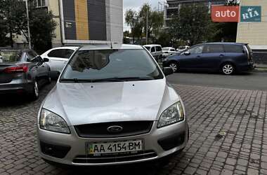 Хэтчбек Ford Focus 2006 в Шостке