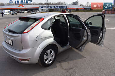 Хетчбек Ford Focus 2010 в Ужгороді