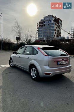 Хетчбек Ford Focus 2010 в Ужгороді