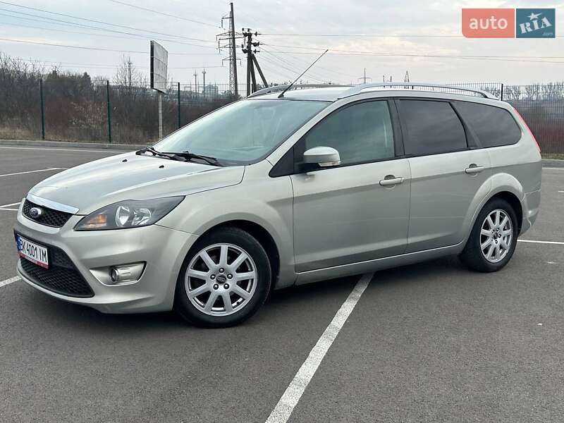 Ford Focus 2010
