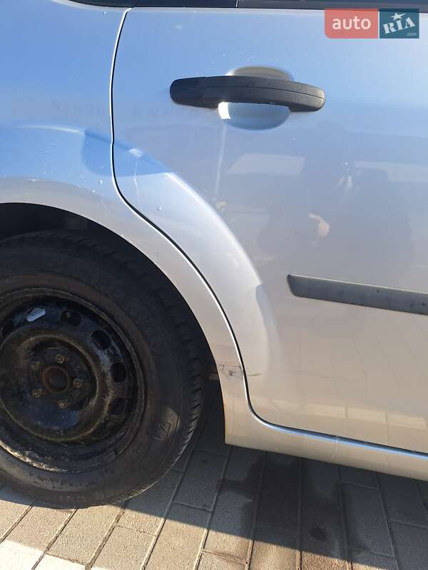 Хетчбек Ford Focus 2005 в Калуші