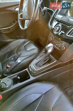 Седан Ford Focus 2017 в 