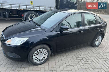 Хэтчбек Ford Focus 2010 в Самборе