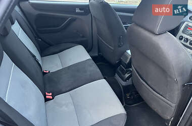 Хэтчбек Ford Focus 2010 в Самборе