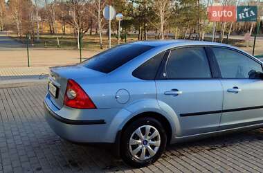 Седан Ford Focus 2006 в 