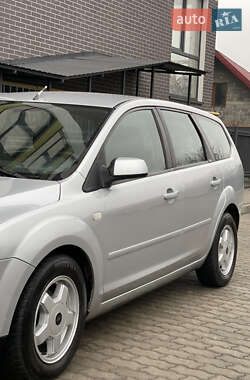 Универсал Ford Focus 2007 в Жовкве