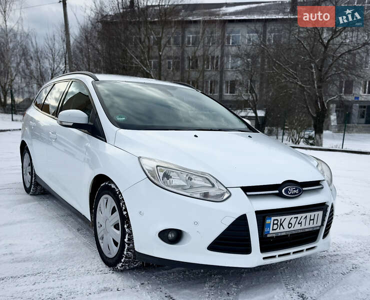 Универсал Ford Focus 2014 в Ровно