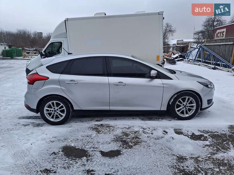 Хэтчбек Ford Focus 2017 в Кобеляках