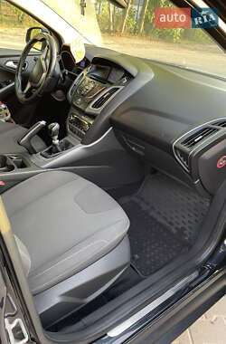 Универсал Ford Focus 2013 в 