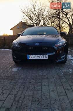 Хэтчбек Ford Focus 2015 в Львове